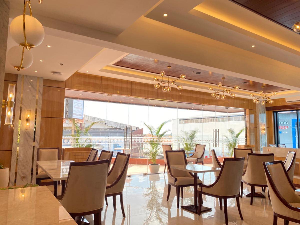Pop! Hotel Teuku Umar Denpasar Exteriér fotografie
